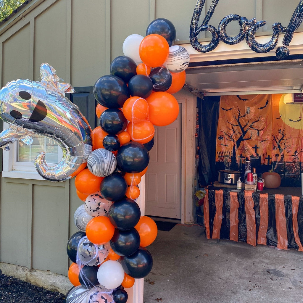 Halloween Balloon Garland Kit — Black & Orange