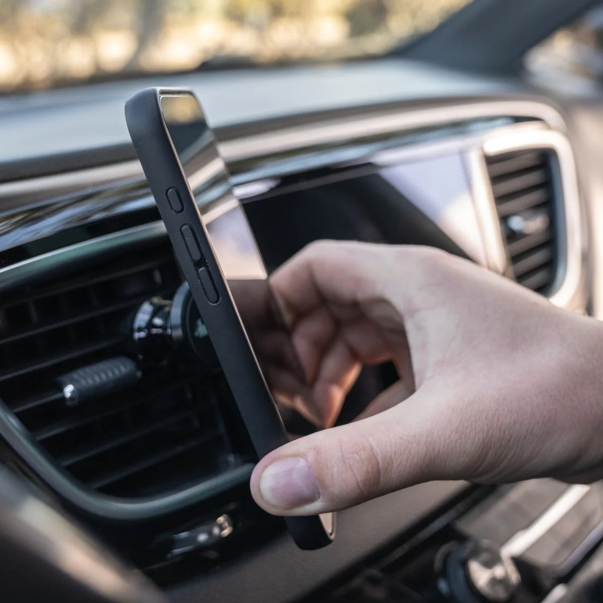 Magnetic Air Vent Phone Mount — 360° Rotation